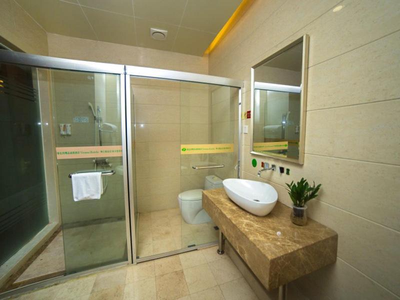 Vienna Hotel Lufeng Peopole Road エクステリア 写真